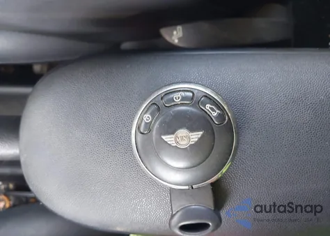 2013 Mini Cooper Cooper S from USA, damaged, VIN WMWSV3C50DT476480